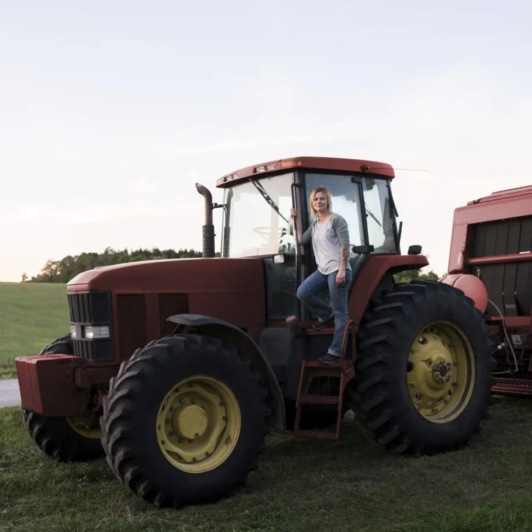A Chowns Agricultural Services A Day In The Life Of An Agricultural Contractor
