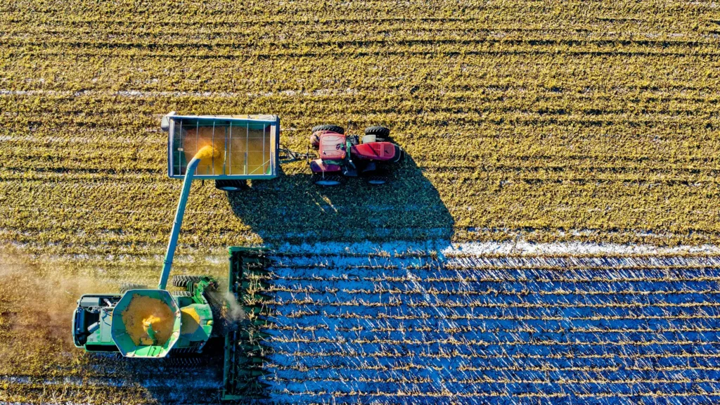 A Chowns Agricultural Services Bale Carting Crop Harvesting Transport Services Harvest Support